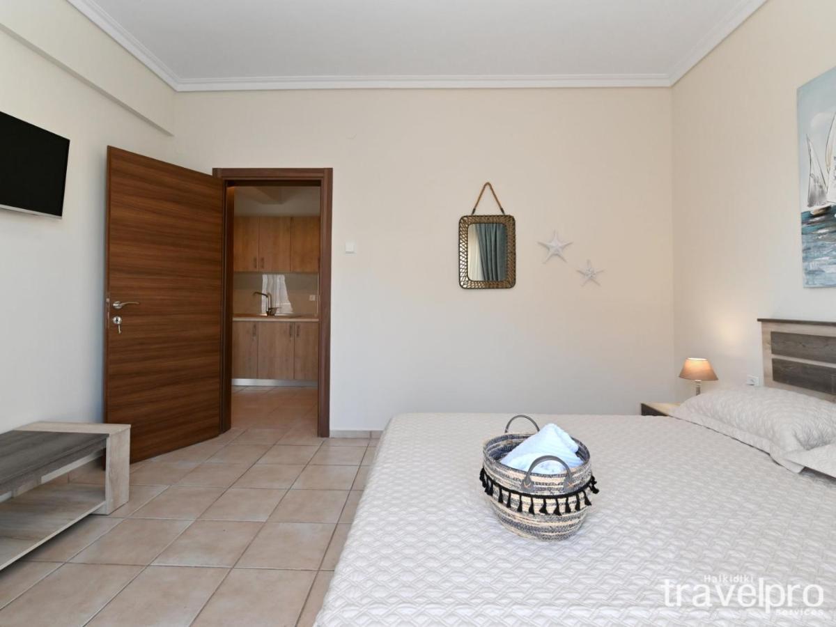 Marianthi Apartment By Rentalspro Services - Nea Moudania Halkidiki Eksteriør billede